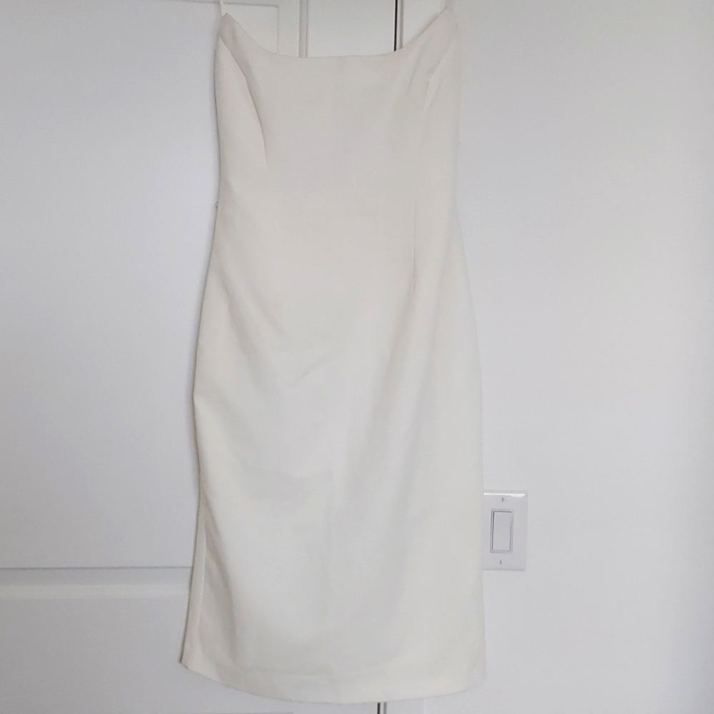 BARDOT white fitted strapless dress